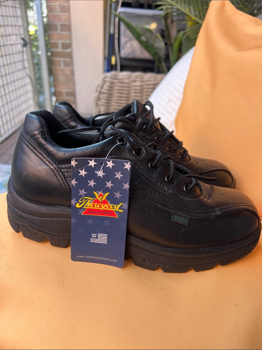 Thorogood Women's Black Athletic Work Shoe - Cushioned Lace-Up Comfort